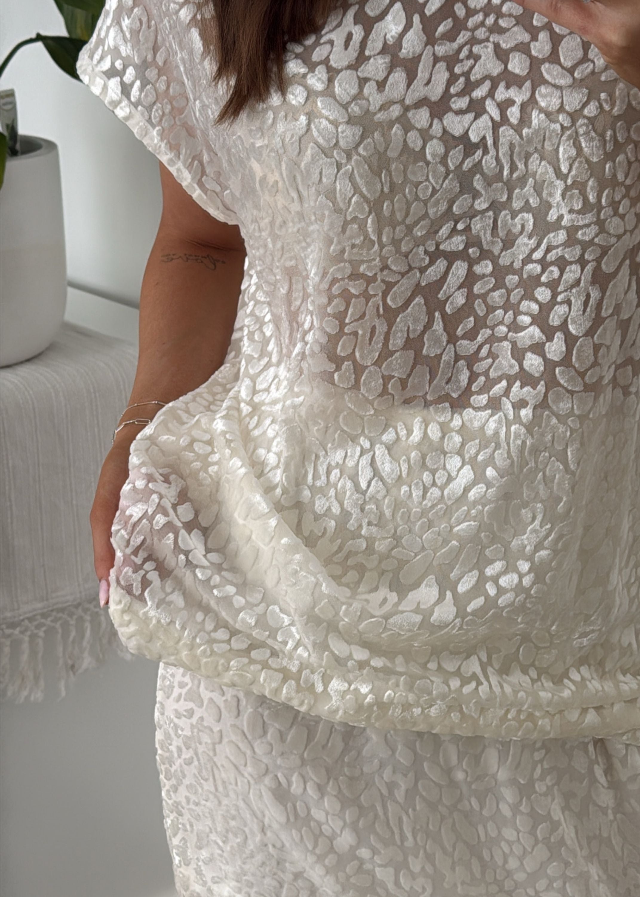 Casey Top | White Delia