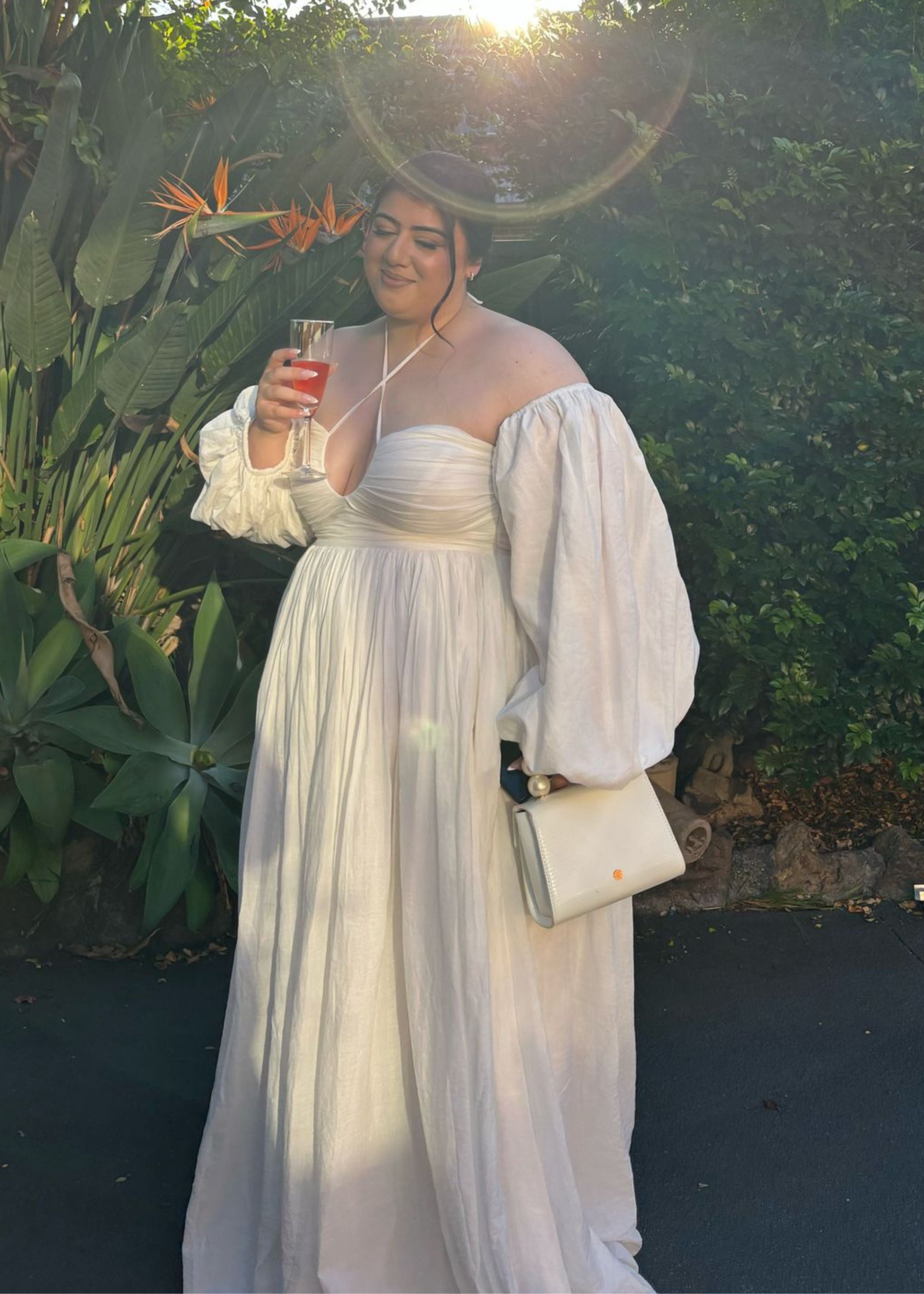 Bronte | White | Sample