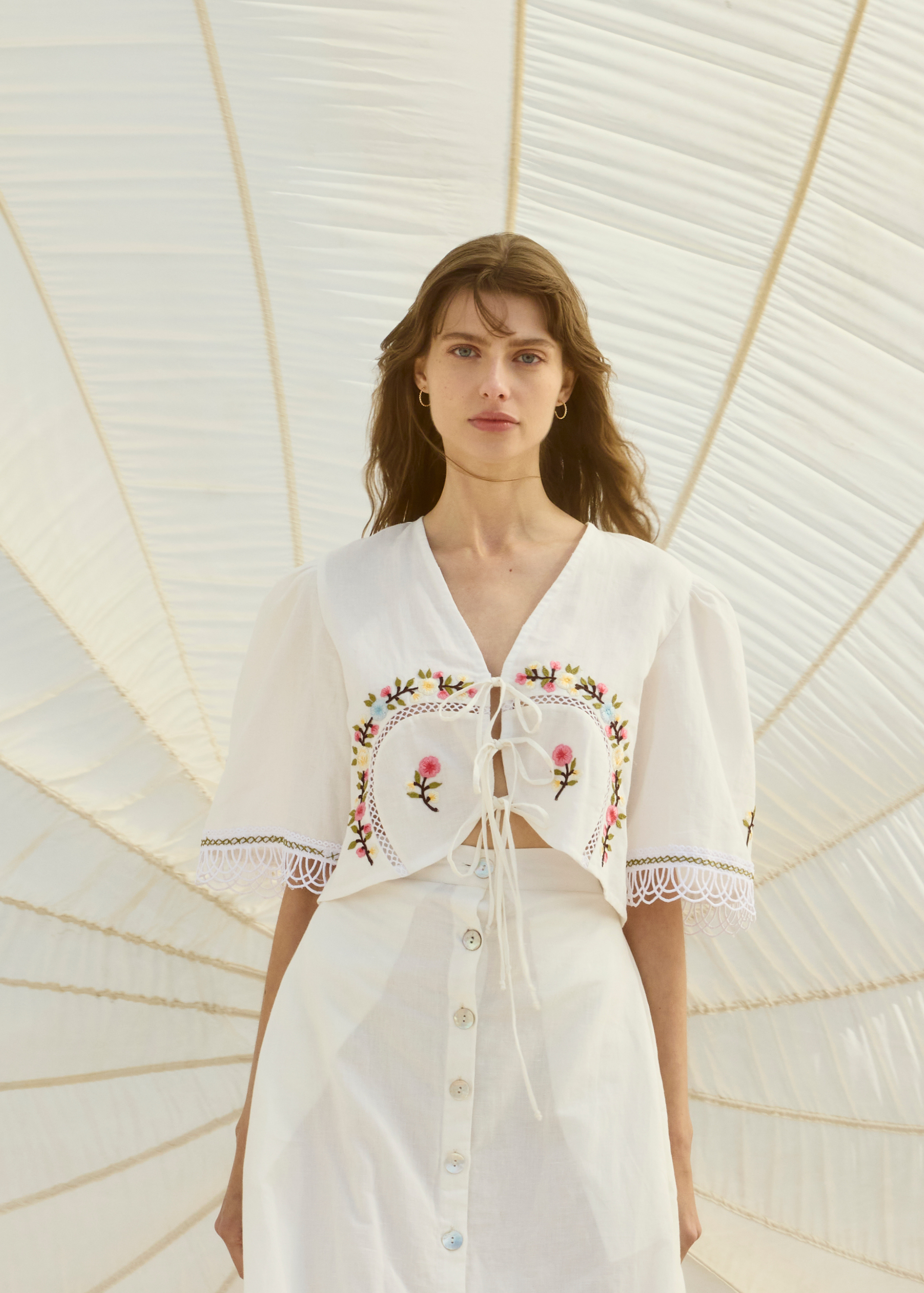 Sudi Embroidery Midi Set