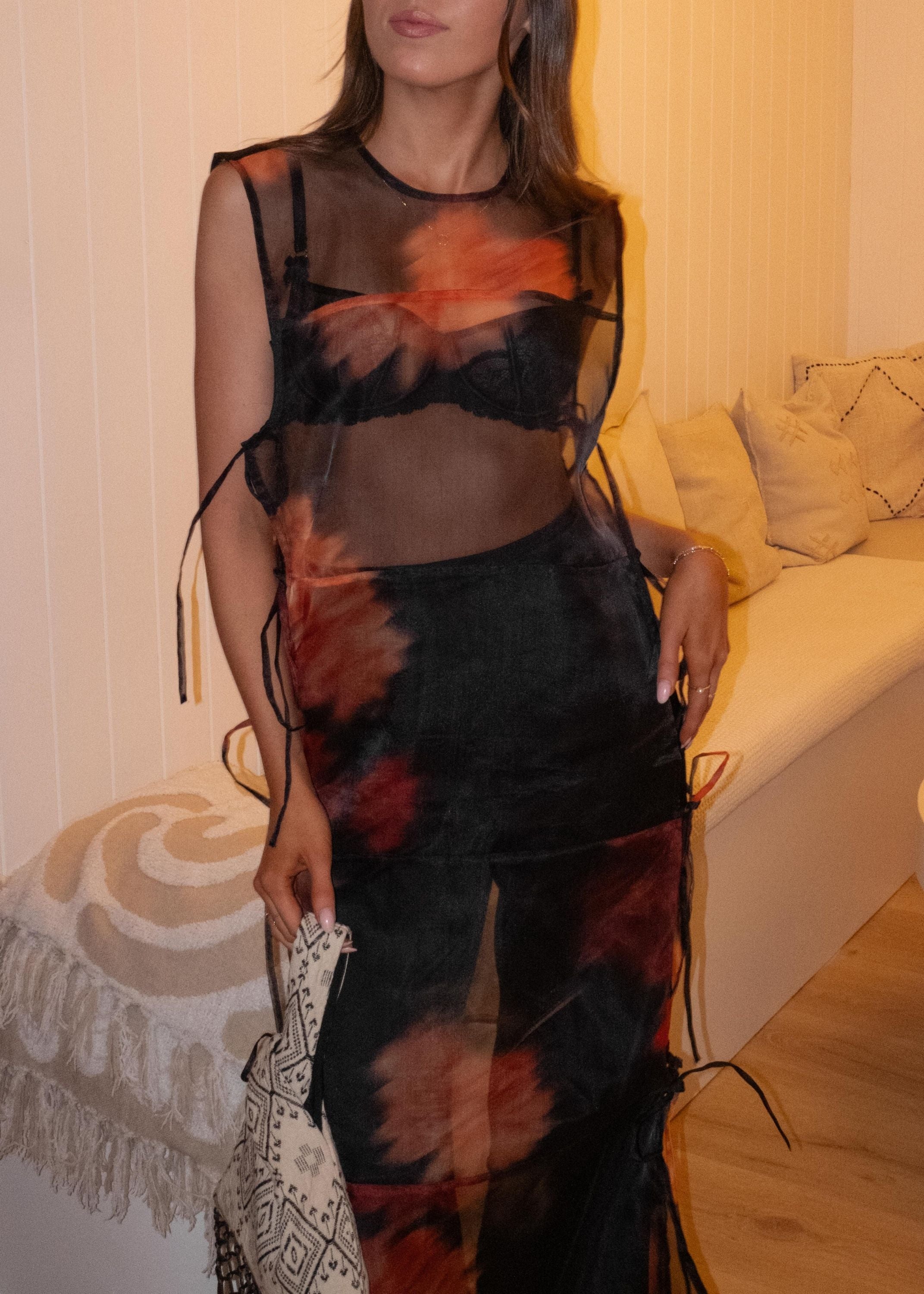 Marla Tie-Up Midi | Lunaire