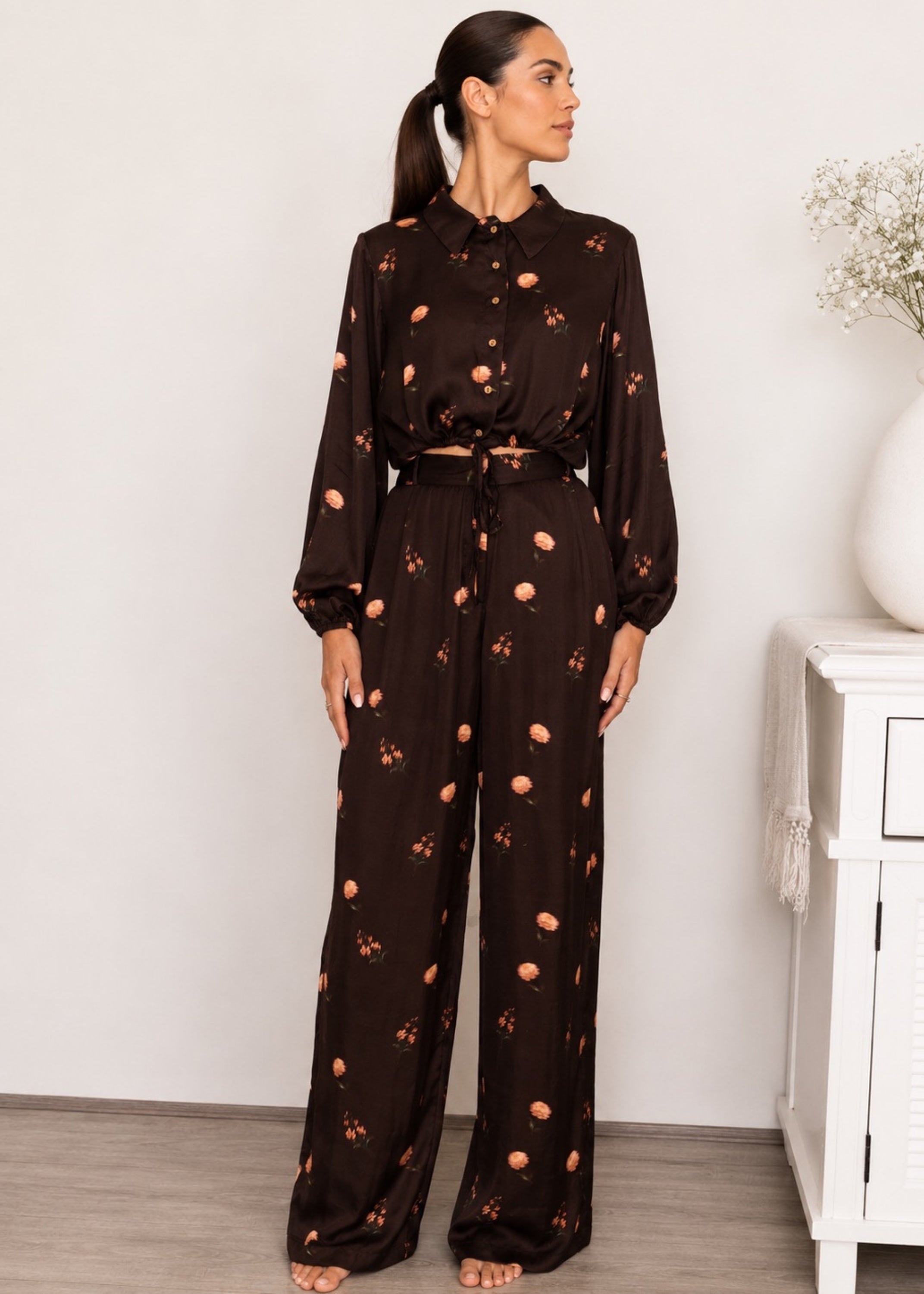 Cody Crop Shirt | Chocolate