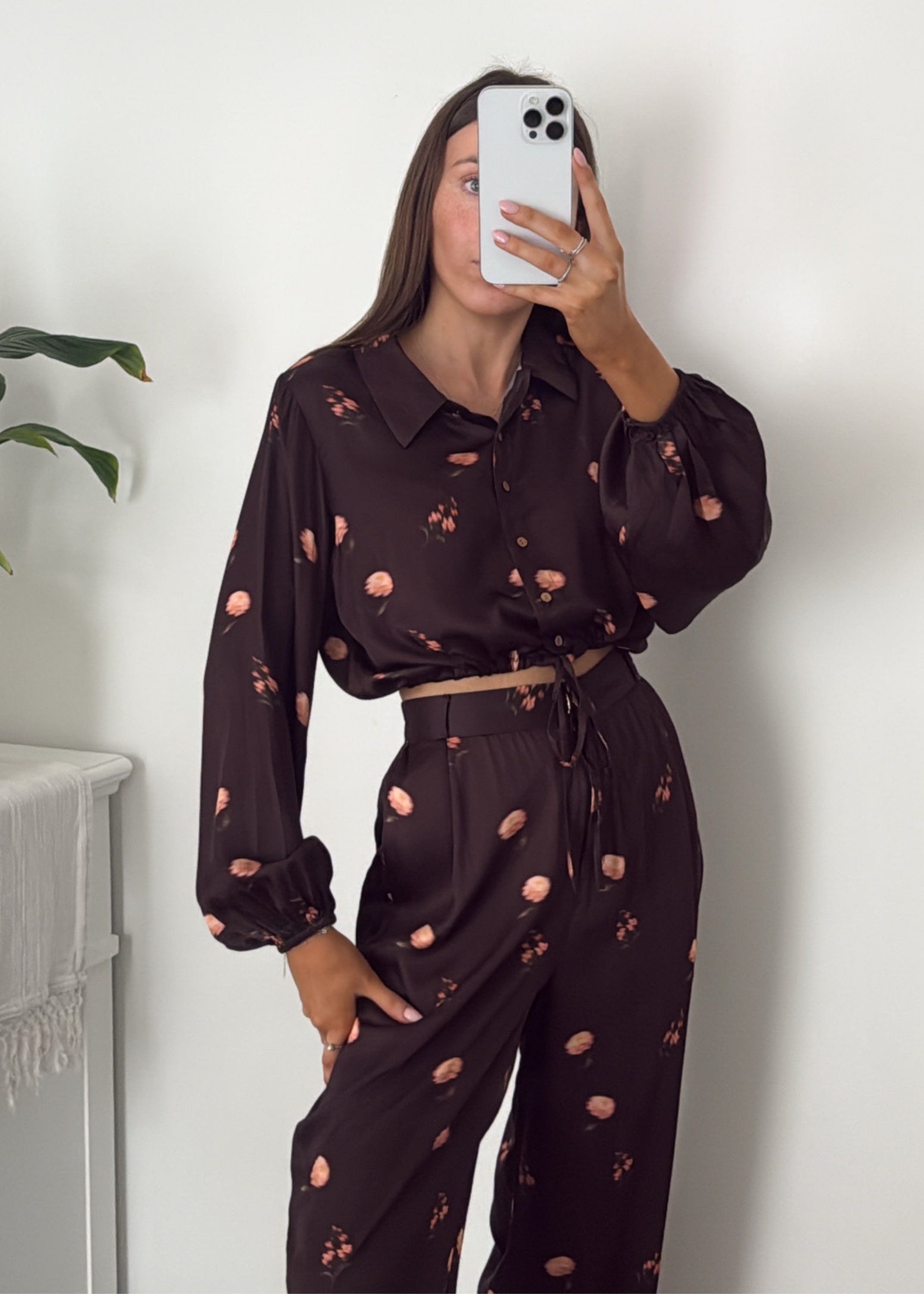 Cody Crop Shirt | Chocolate