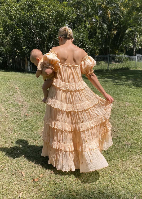 Esha II | Peach