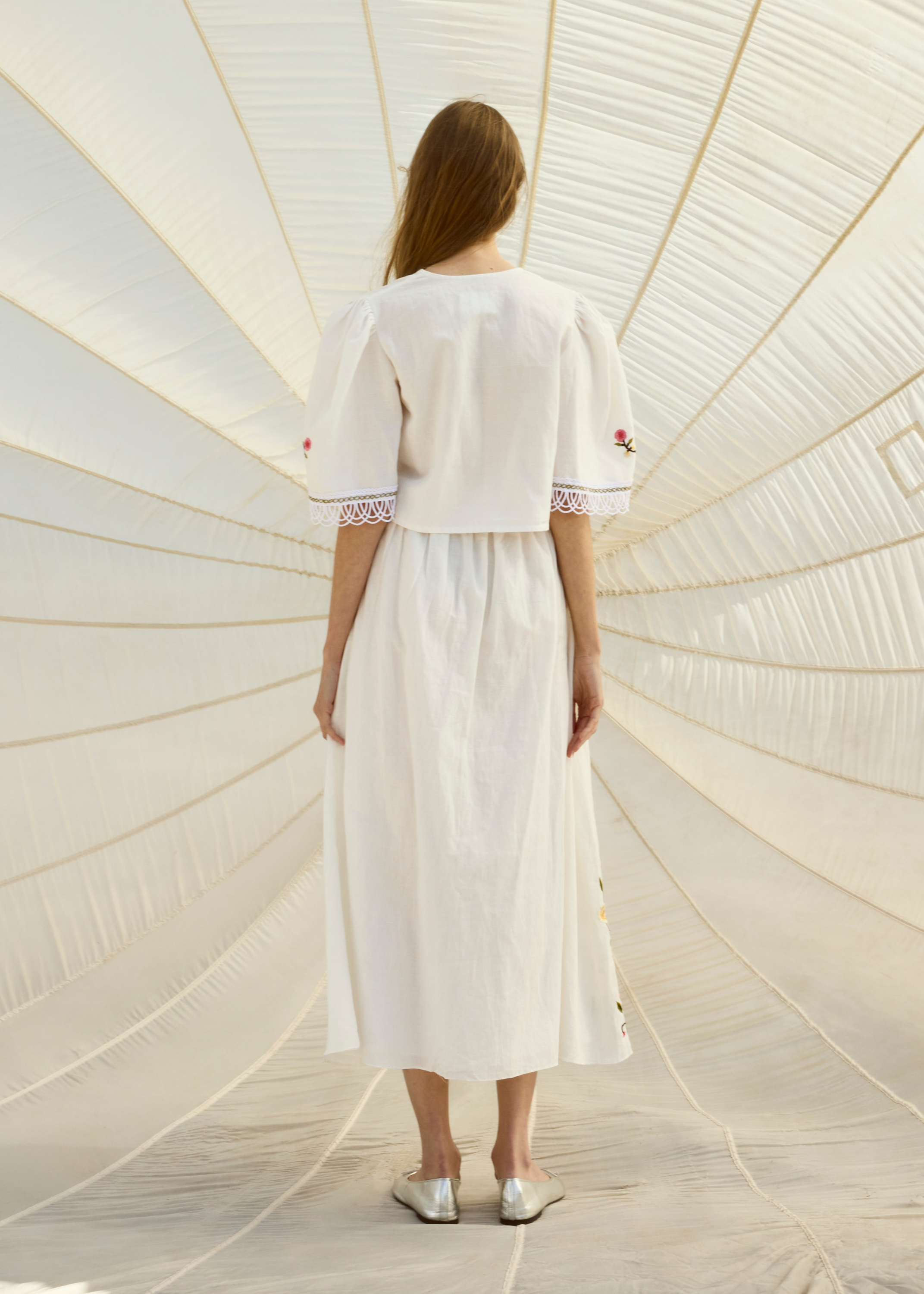 Sudi Embroidery Midi Set